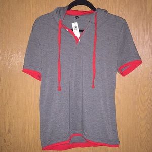 Short sleeve hoodie